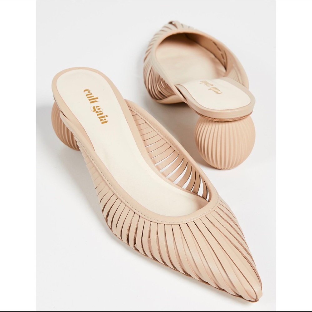 Cult Gaia Alia Mule in Sand Size 41.5 or 11.5 US